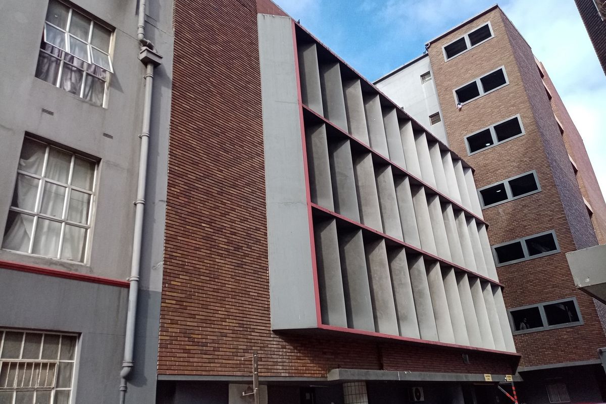 1 bedroom apartment in Durban CBD - Photo 3