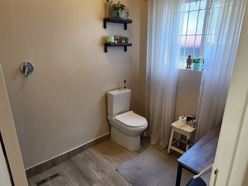 2-Bedroom Simplex for Rent in Goedemoed, Durbanville - Photo 8