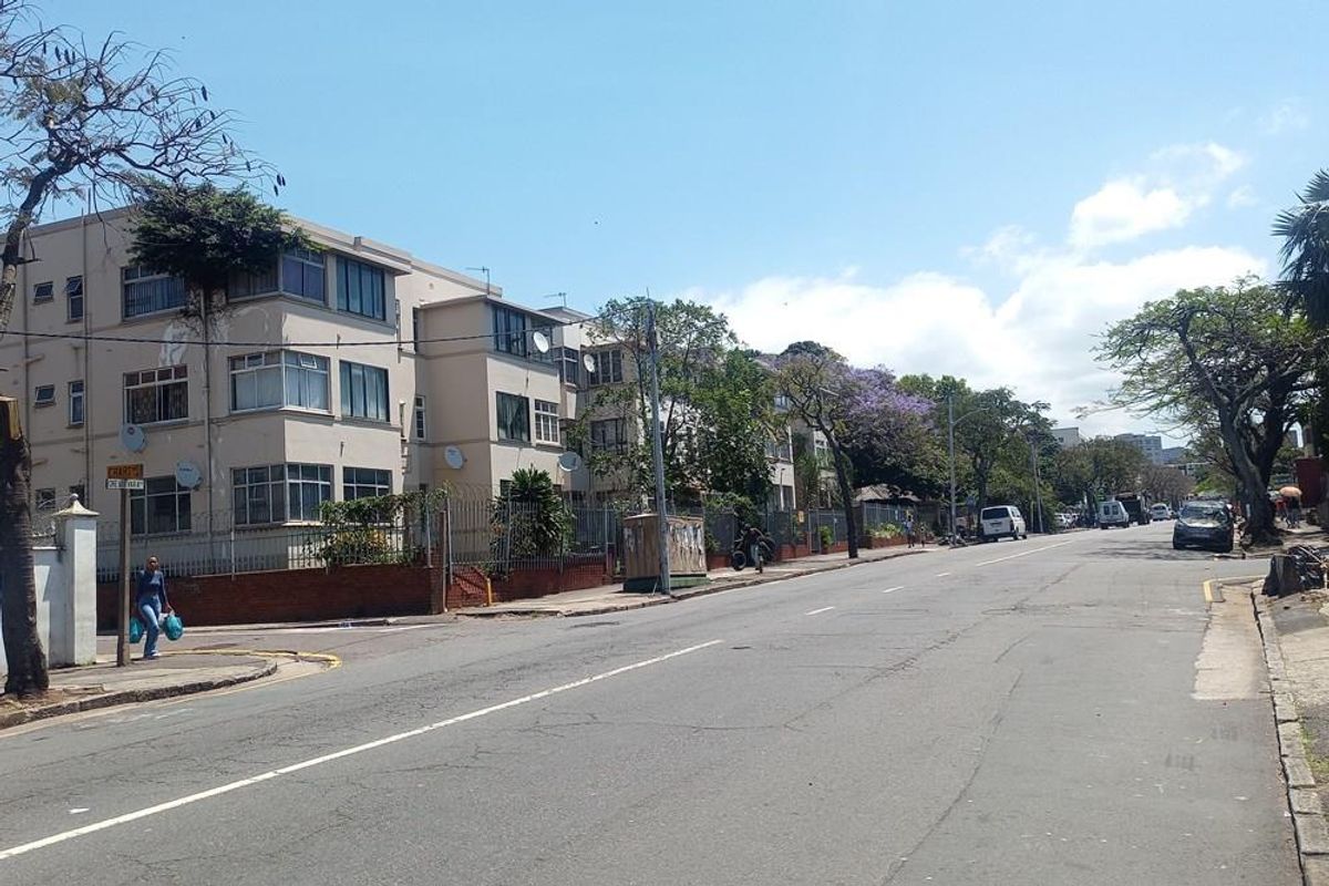 Central Flat for Good Investor in Dbn - Photo 5