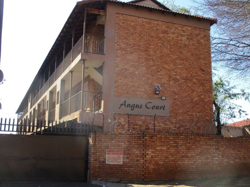"2-Bed Apartment for sale in Central Kempton Park" - Photo 9