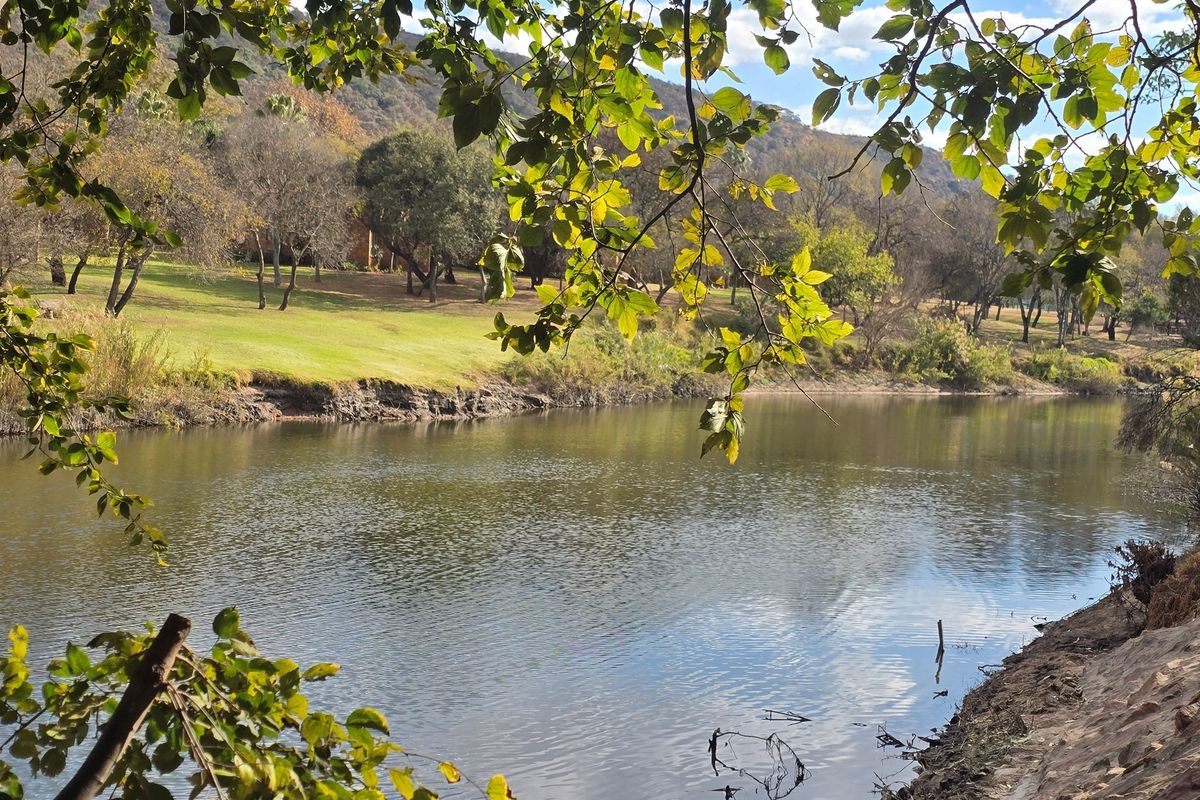 Furnished Family Home in Presidentsrus - Mountain Valley Retreat on the Banks of the Olifants River - Photo 5