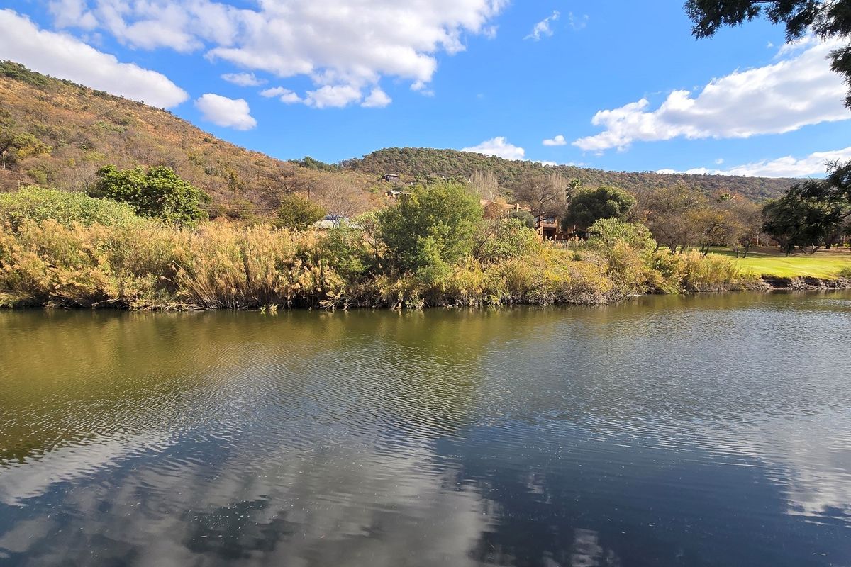 Furnished Family Home in Presidentsrus - Mountain Valley Retreat on the Banks of the Olifants River - Photo 2
