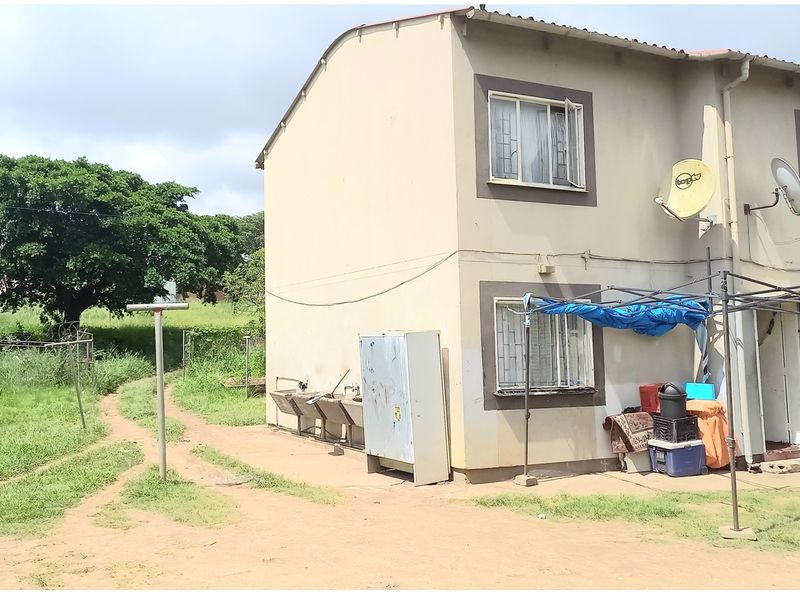 Two Bedroom Apartment for Sale in Foresthaven Phoenix - Photo 3