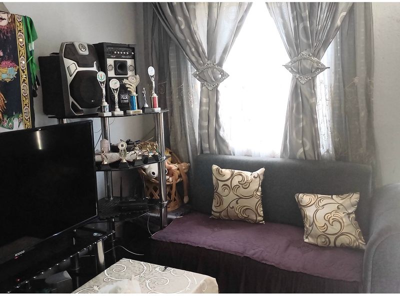 Two Bedroom Apartment for Sale in Foresthaven Phoenix - Photo 9