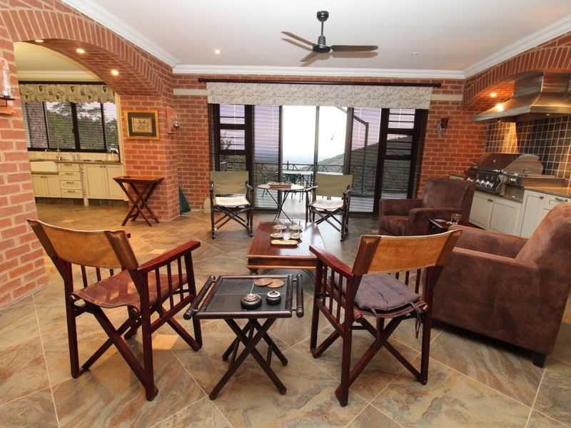 Thaba Moriri - 5 Bedroom Bushveld Elegance with spectacular views - PET FRIENDLY - Photo 2