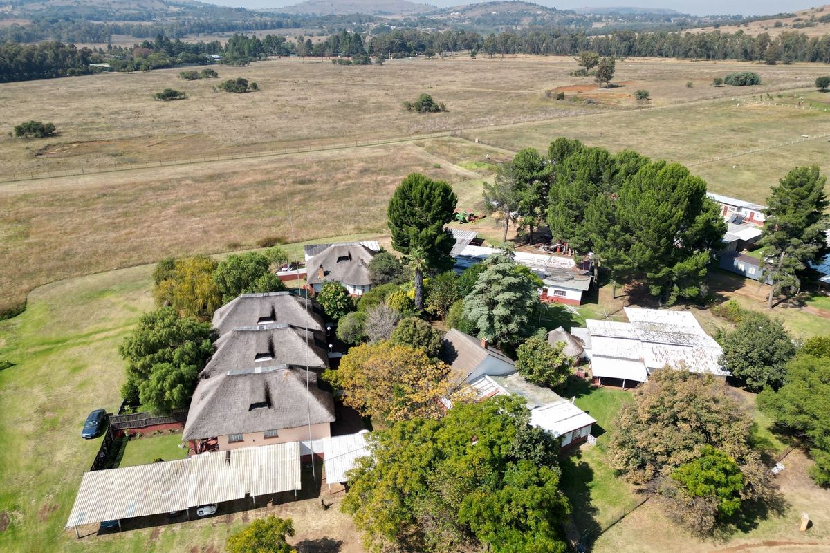 An exciting property and investment opportunity, measuring 8.5653Ha - Photo 2