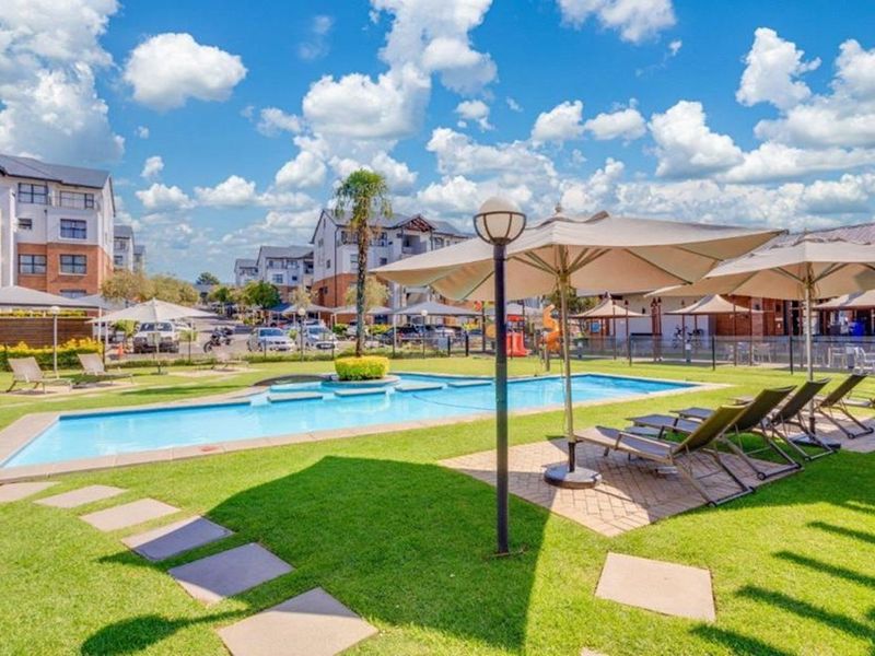 1 Bedroom, 1 Bathroom Apartment for Sale! Amsterdam lifestyle Estate - Photo 2