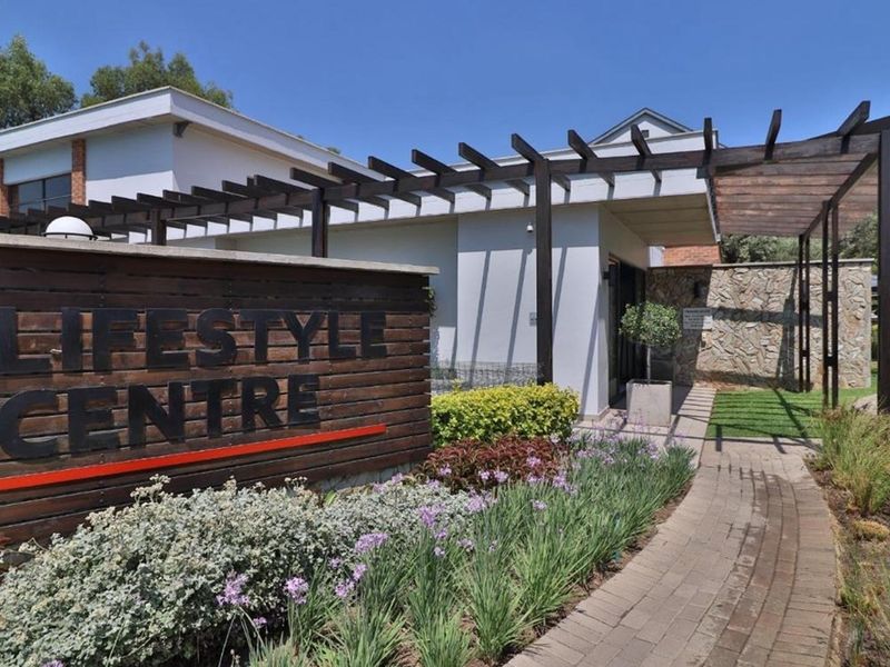 1 Bedroom, 1 Bathroom Apartment for Sale! Amsterdam lifestyle Estate - Photo 3