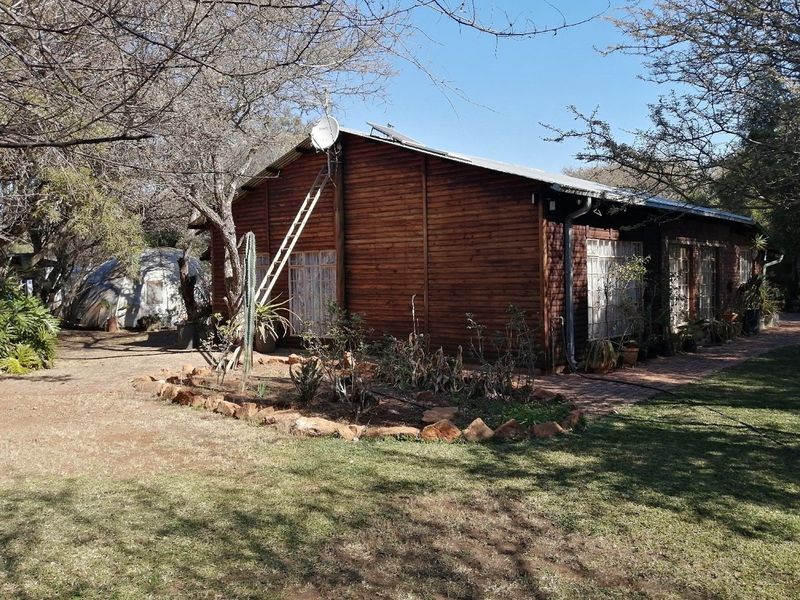 PRICED TO GO!  21 HECTARE FARM NEAR MOOKGOPHONG - Photo 9