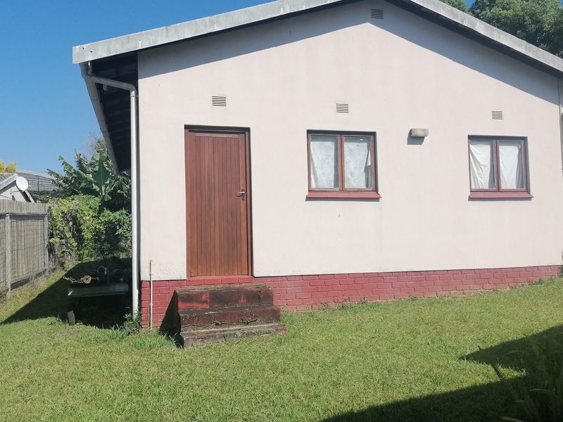 Margate. Great Location close to Golf Course - Photo 7