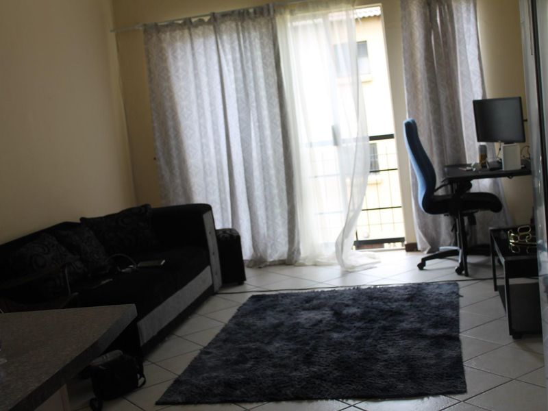 Two Bedroom Apartment For Sale - Photo 10