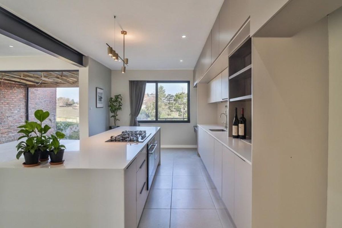 Exclusive Opportunity for Professionals and Investors - Photo 4