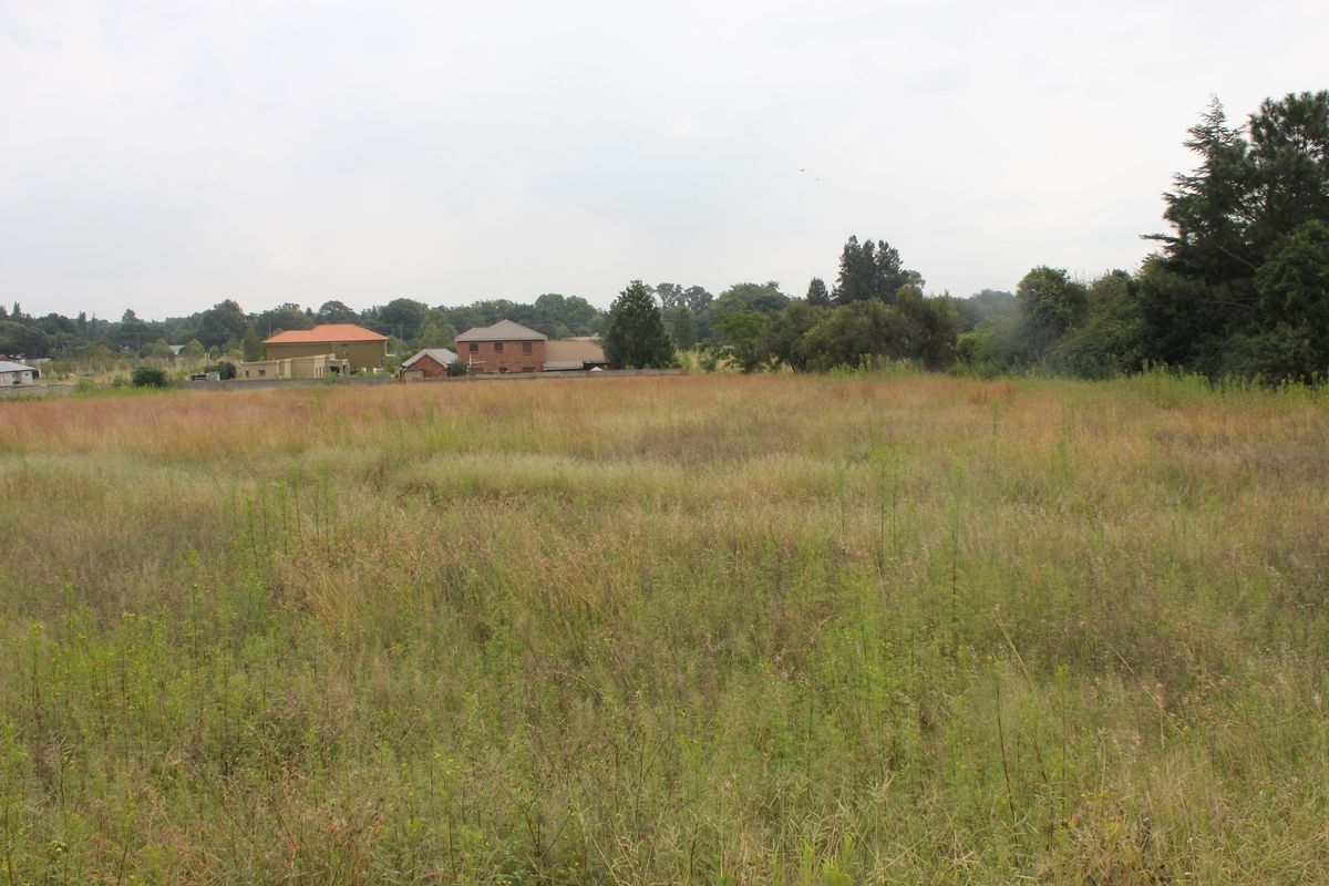 Wonderful opportunity to build your future dream home - Photo 2