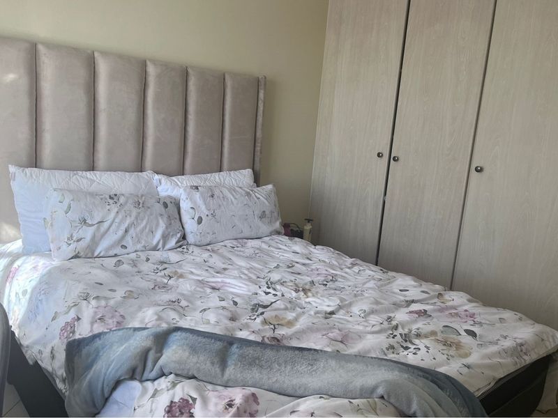 Charming 2-Bedroom Apartment in Halfway Gardens, Midrand - Photo 5