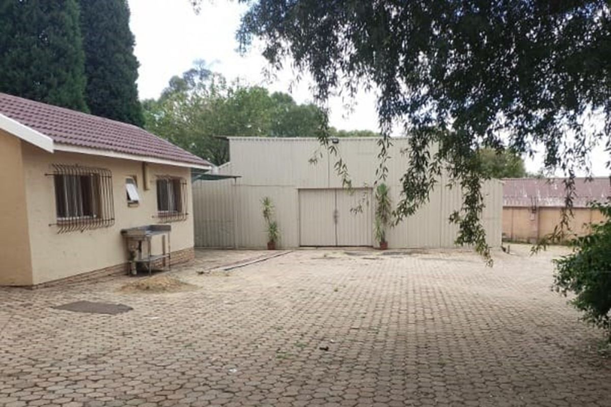 Charming 3-Bed Home in Serene Princess AH - Photo 4