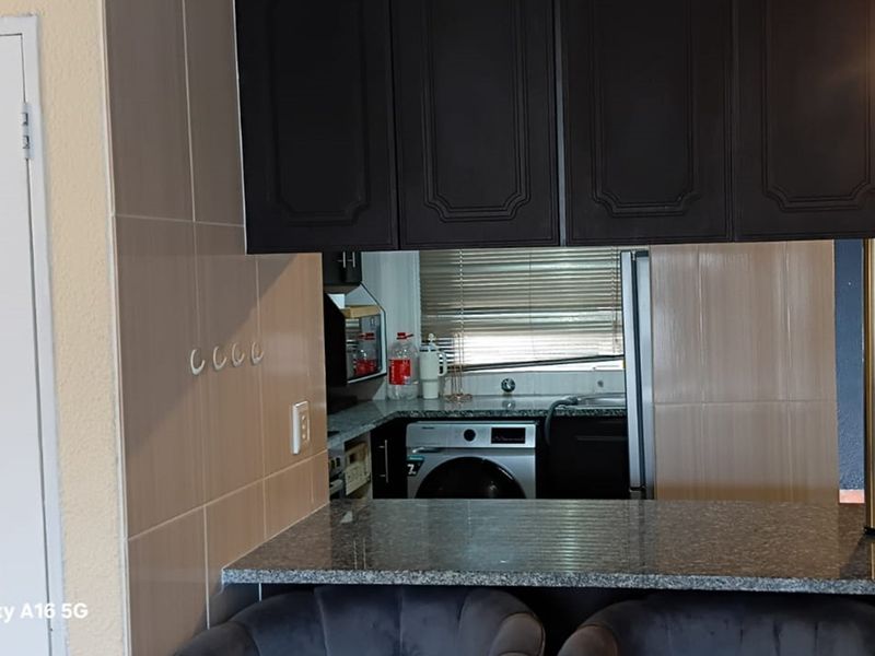 "Dream 2-Bed Flat in Serene Meer En See" - Photo 6