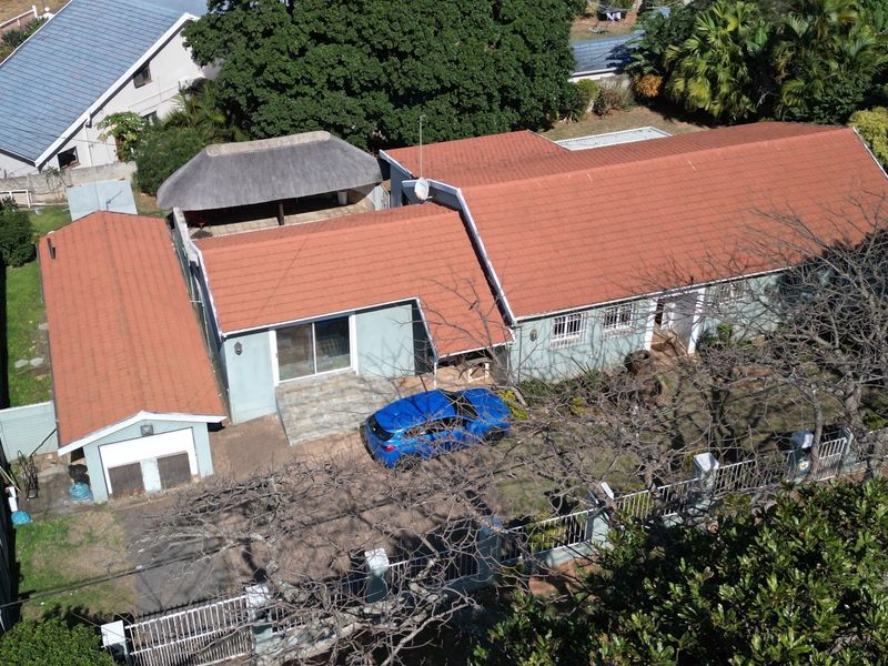 Luxurious 4 Bedroom House in Durban North - Photo 6