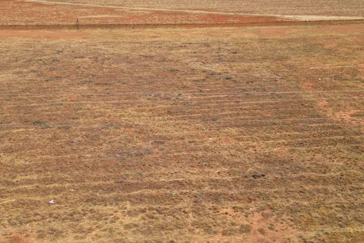 Residential vacant stand - Photo 2