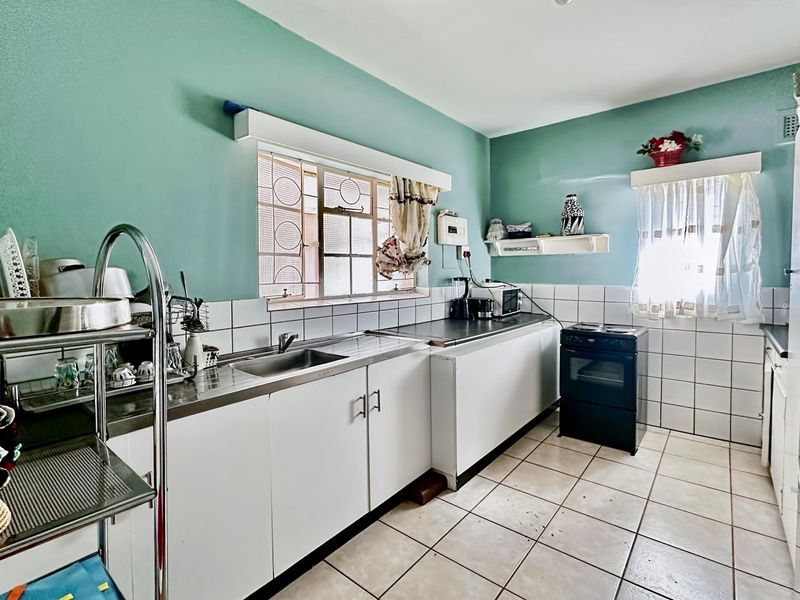 Prime Location - 1 Bedroom Flat - Photo 6