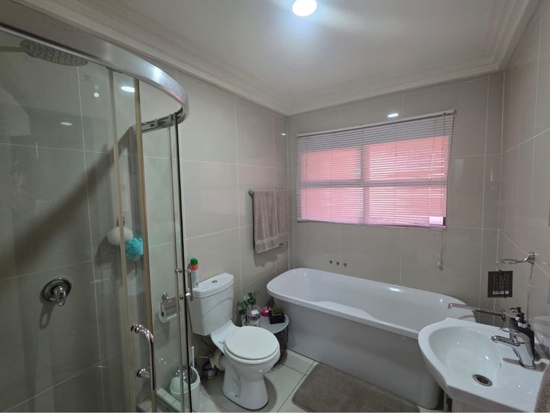 Reduced price, Unit for sale in Everley - Photo 6