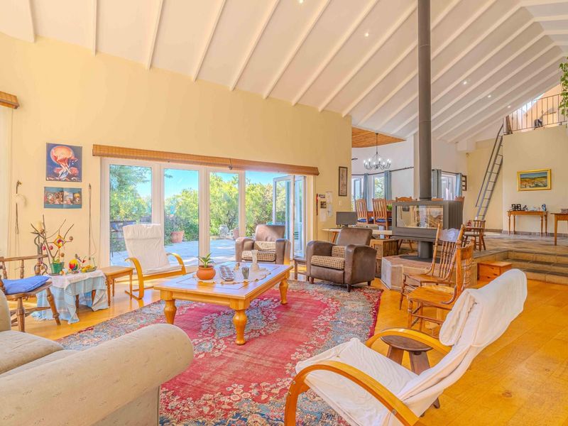 Four Hectre Small Holding With Gorgeous Modern Farm House - Photo 10