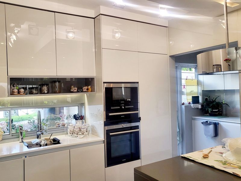 Contemporary Comfort Meets Effortless Luxury in a Secure Estate - Photo 5