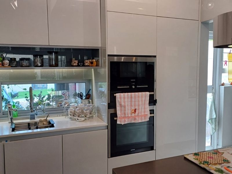 Contemporary Comfort Meets Effortless Luxury in a Secure Estate - Photo 2