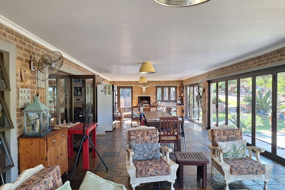 Rustic Charm Meets Modern Flexibility - Kranspoort Vakansiedorp - Photo 2