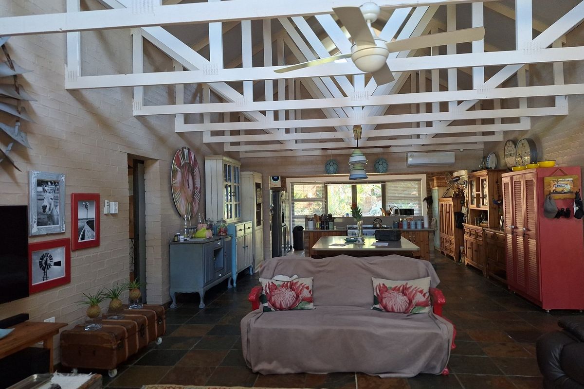 Rustic Charm Meets Modern Flexibility - Kranspoort Vakansiedorp - Photo 3