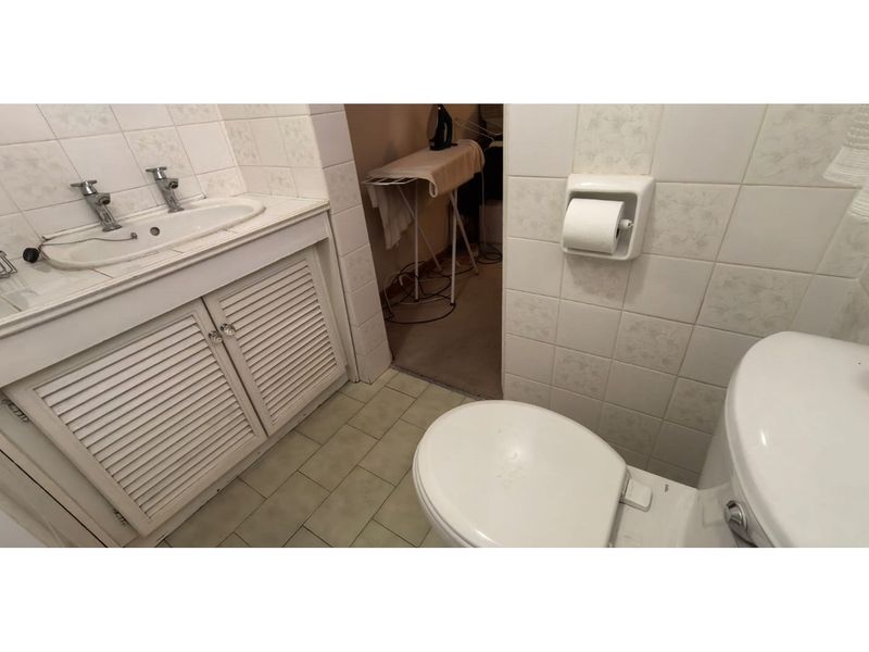 Discover Your Peaceful Retreat Close to Town! - Photo 6