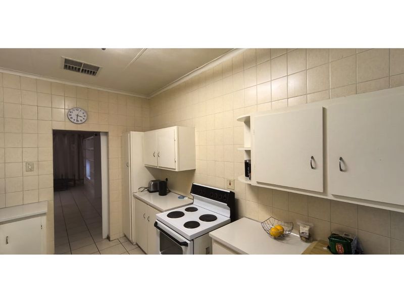 Discover Your Peaceful Retreat Close to Town! - Photo 4