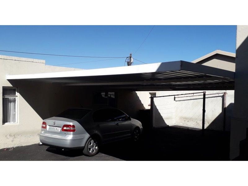 Newly Renovated 3-Bedroom Family Home with Flatlet in Prime Location - Photo 2