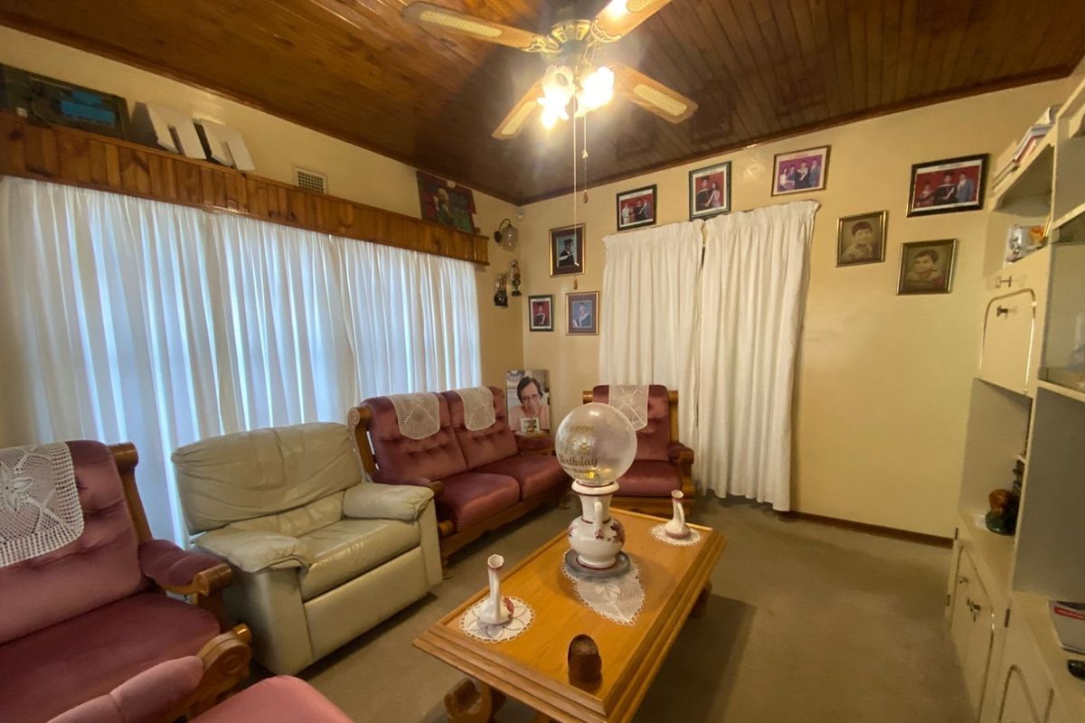 Spacious 3-Bedroom Home with Private Study Alarm System - Lennoxton - Photo 3