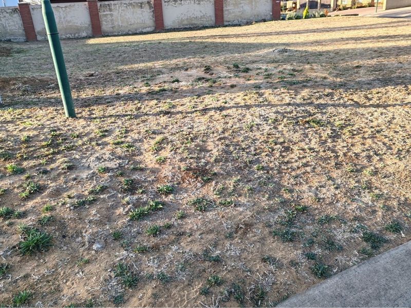 RISIVILLE * MEYERTON * R420 000.00 * BEAUTIFUL VACANT STAND FOR SALE IN A POPULAR COMPLEX - Photo 6