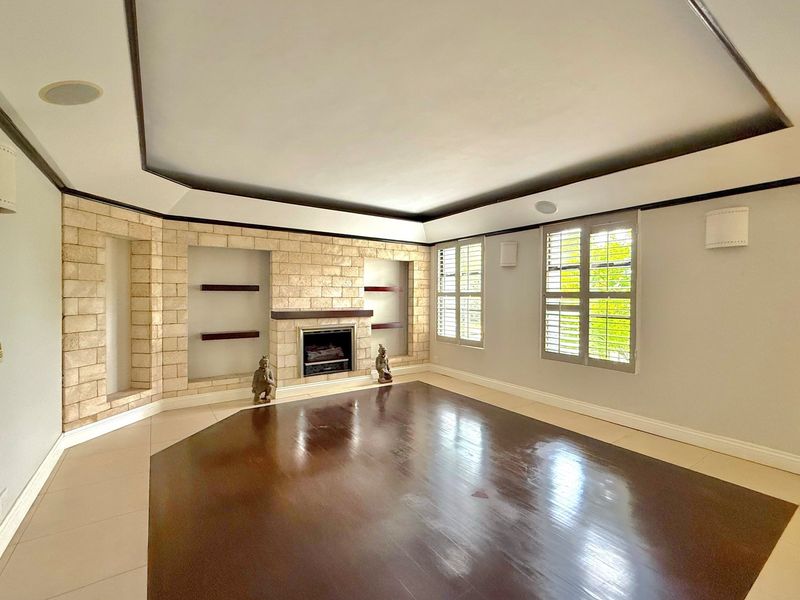 Stunning Golf Course Views - A Balinese Masterpiece in Dainfern Golf Estate - Photo 4