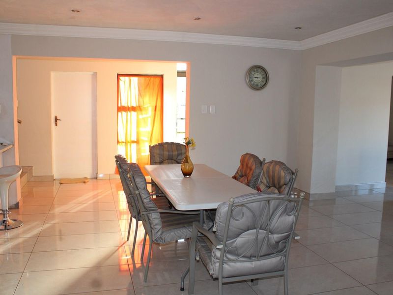 Fantastic Value with a Country Feeling Views - Photo 10