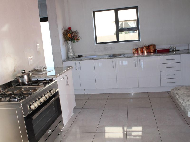 Fantastic Value with a Country Feeling Views - Photo 7