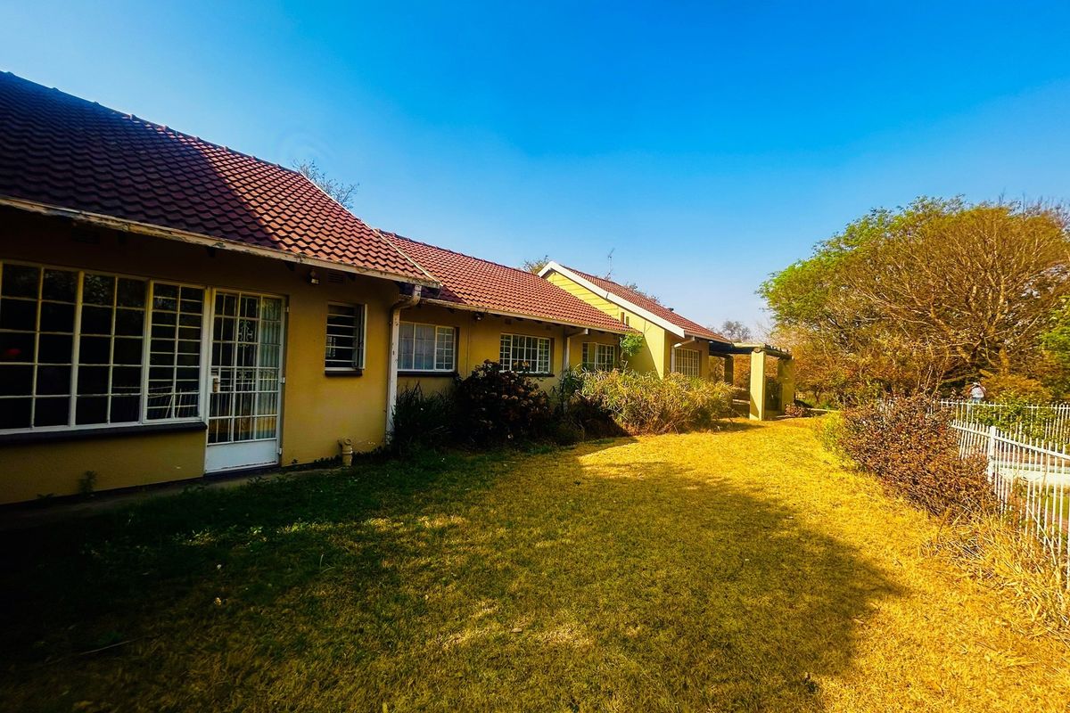 Peaceful Country living at its best - Photo 4