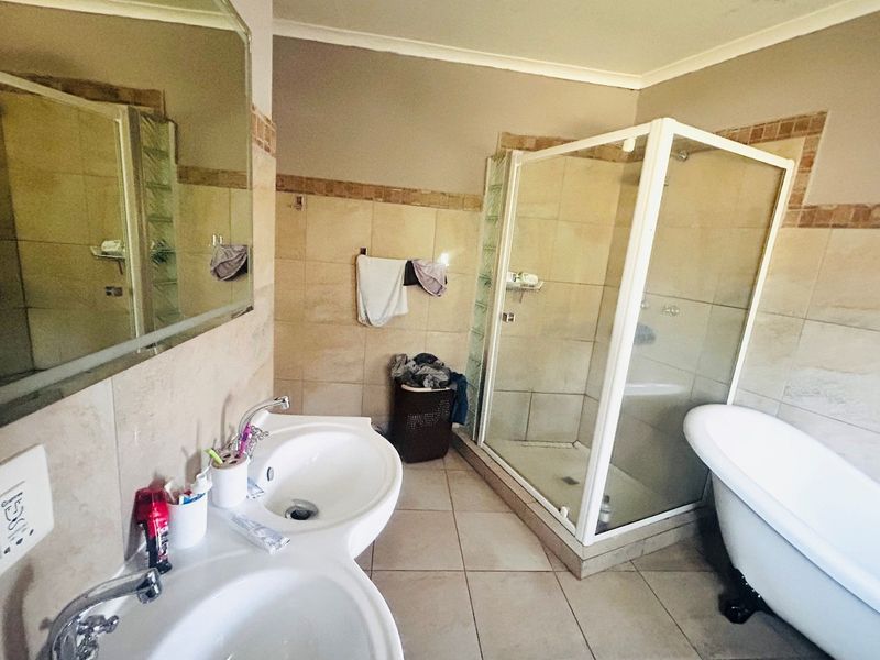 Peaceful Country living at its best - Photo 10