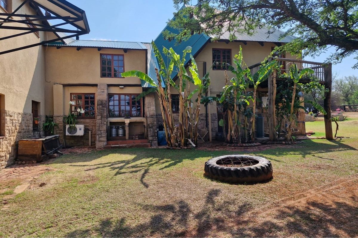 "Idyllic Land with Modern Home in Doringkruin" - Photo 5