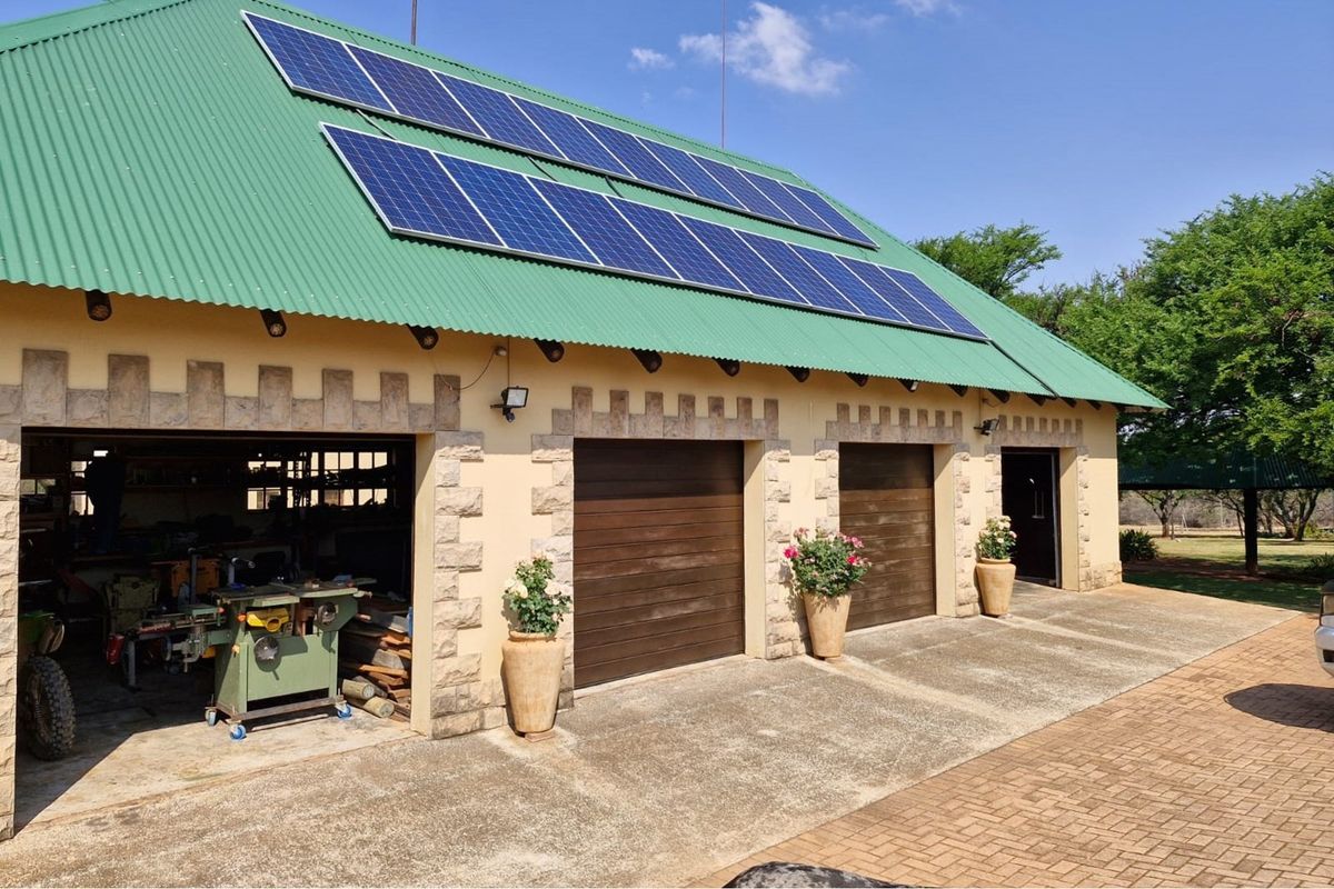 "Idyllic Land with Modern Home in Doringkruin" - Photo 4