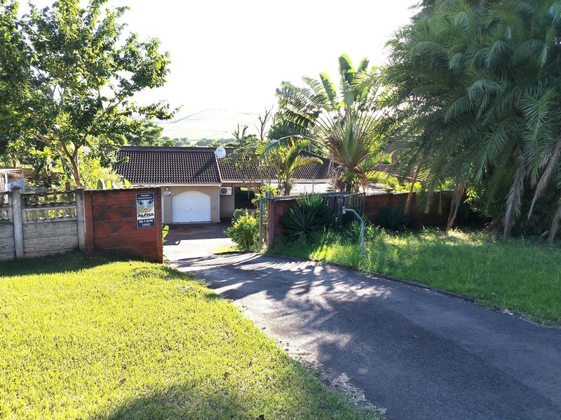 LUXURY FAMILY HOME FOR SALE IN PANORAMA, EMPANGENI - Photo 4