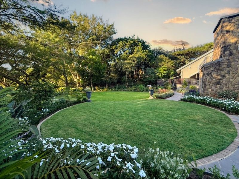 EXPANSIVE PRIVATE AND OPPULANT HOME IN SIMBITHI ECO ESTATE - Photo 10