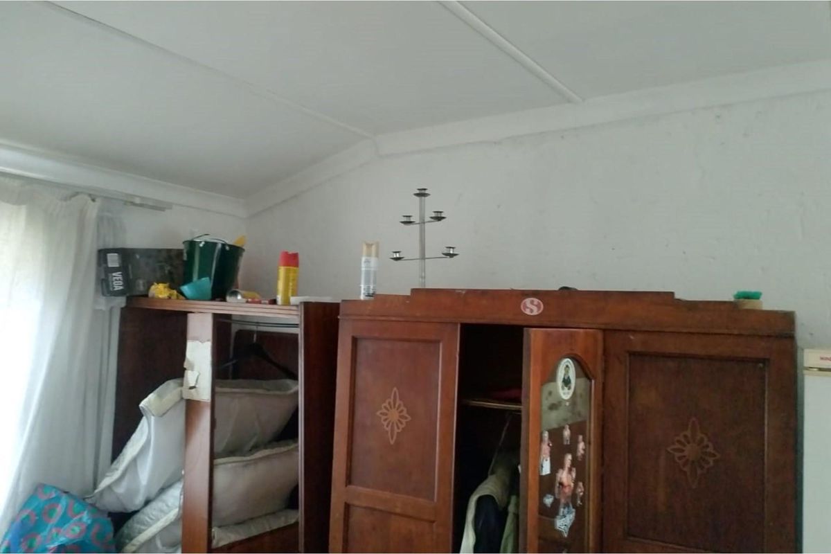 Block Of Flats  Plus The Main House For Sale In Orlando West - Photo 5