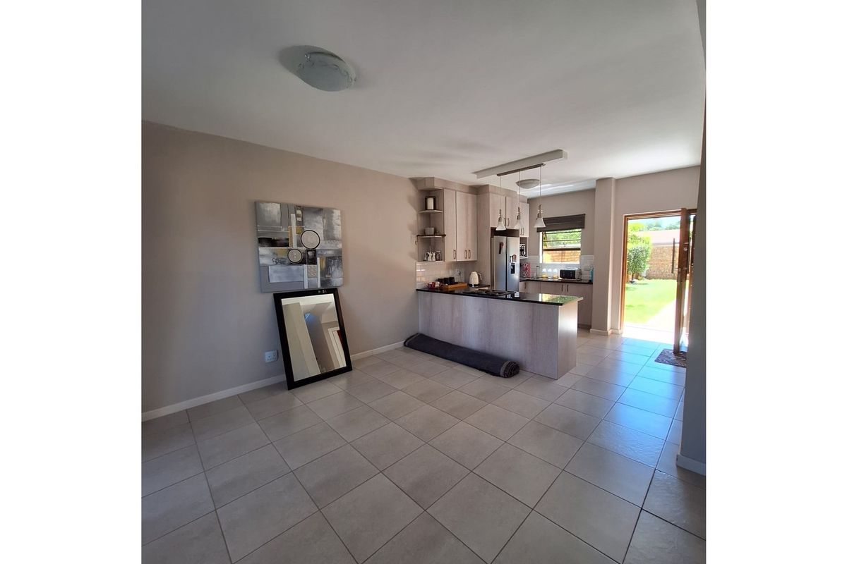 Stylish Duplex Units for Sale in Goffee Manor - Photo 3