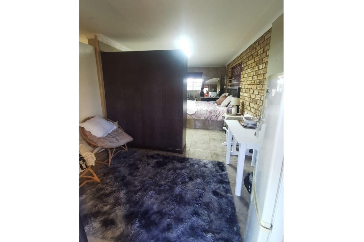 2 House Farm - Photo 3