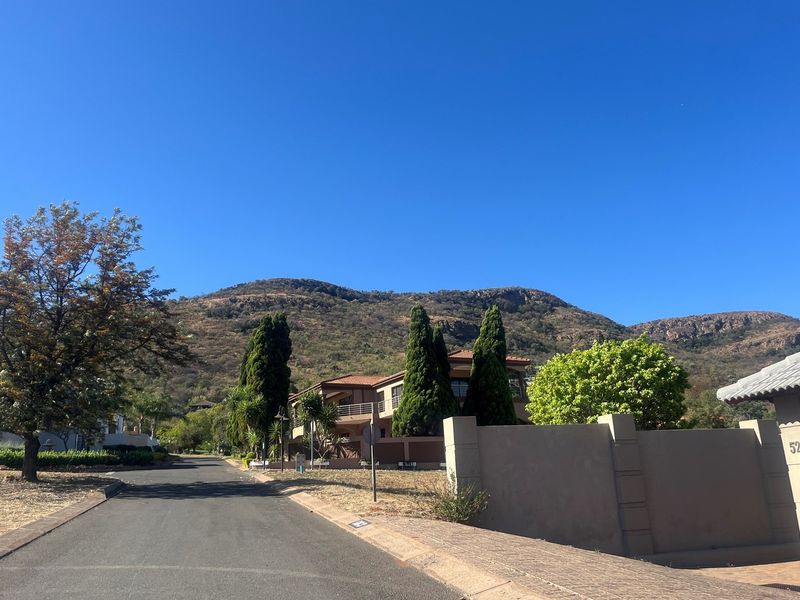 This prime piece of land is conveniently located near essential amenities! - Photo 8