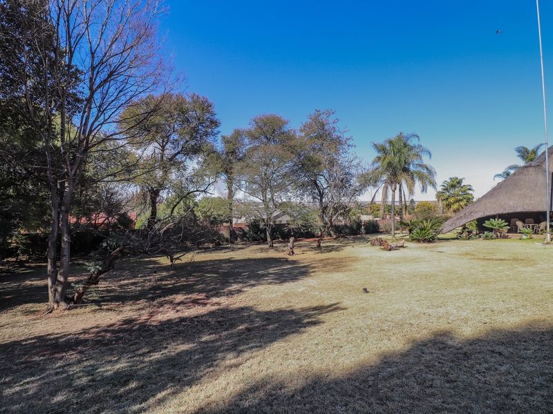 "Luxury Oasis in Doringkruin: Price Reduced!" - Photo 6