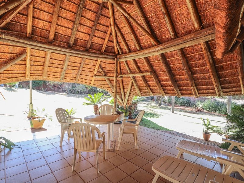 "Luxury Oasis in Doringkruin: Price Reduced!" - Photo 9