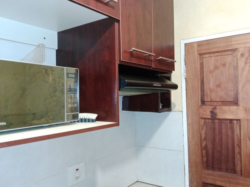 Nice and affordable property on sale for investors in Rosslyn gardens - Photo 9